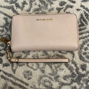 Michael Kors Leather Wallet Soft Pink